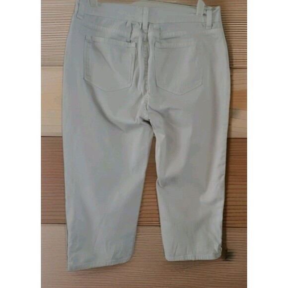 Not Your Daughter Jeans Size 12 White Lift/Tuck Cropped Button Leg Design - Picture 5 of 10